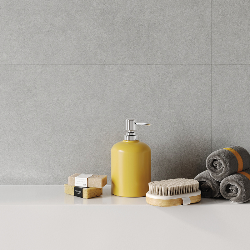 Panel SPC Concrete Light, gris claro neutro perfecto para espacios modernos y relajantes.